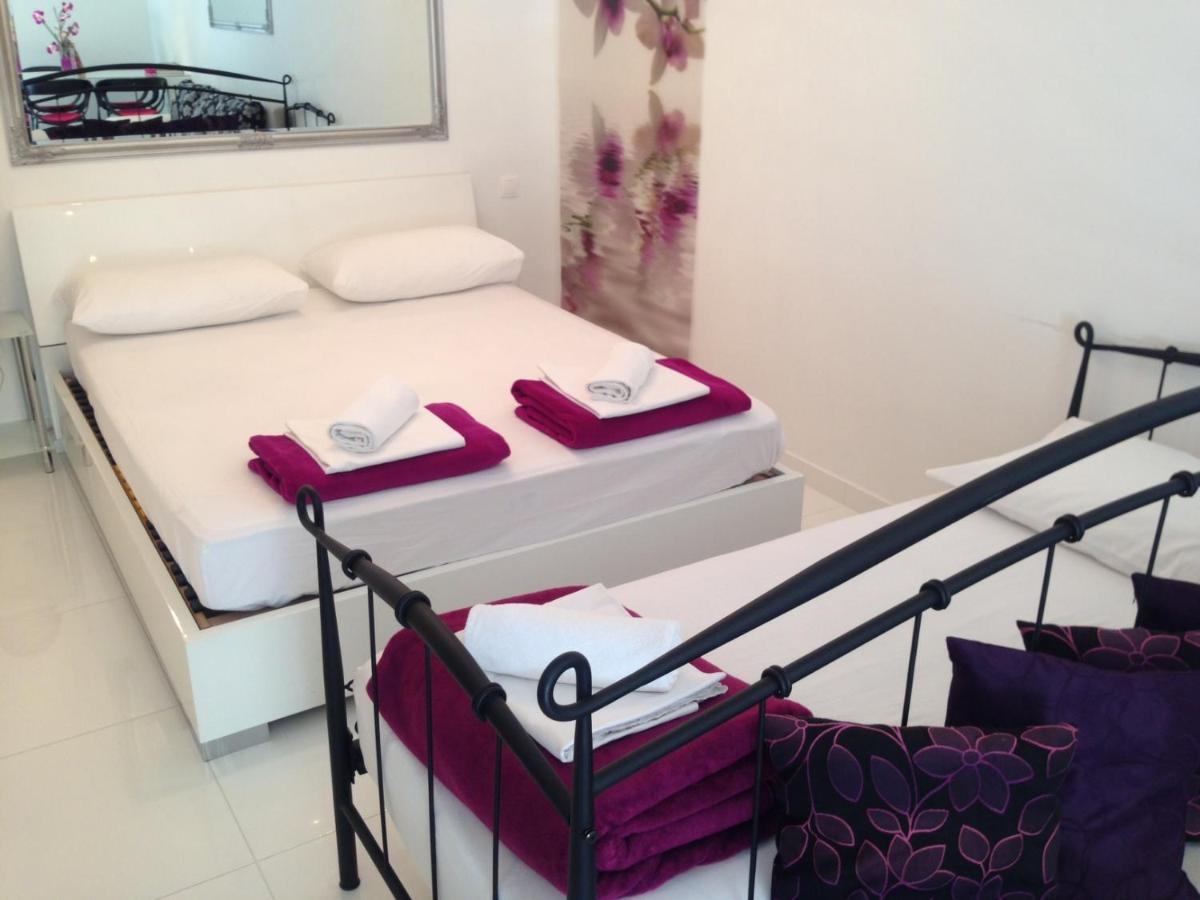 Studio Apartman Hotel สปลิท ภายนอก รูปภาพ
